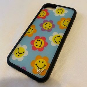 wild flower Accessories - Wild Flower Smiley Flowers Phone Case wild flower Accessories - Wild Flower Smiley Flowers Phone Case